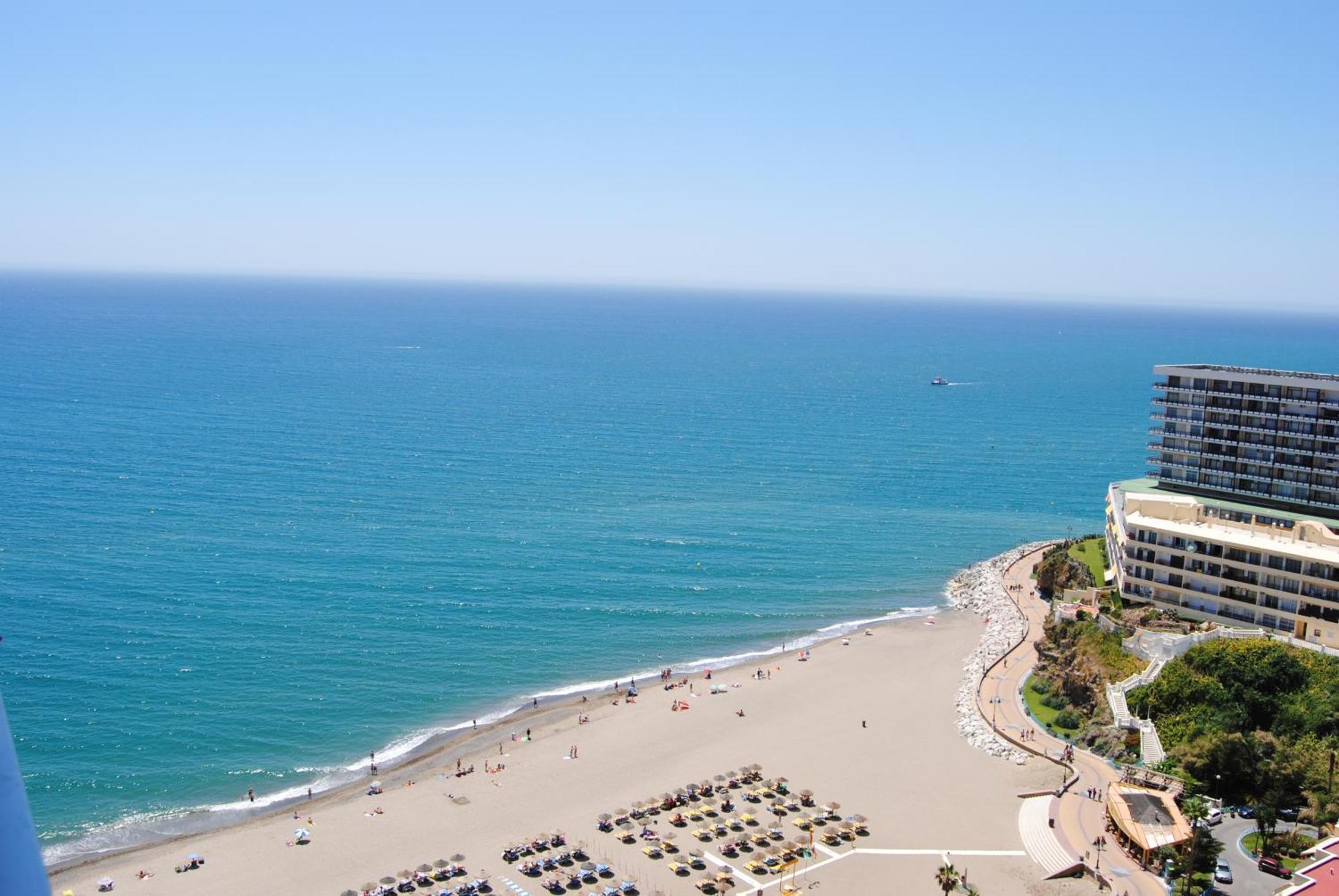 טורמולינוס Apartamentos La Roca Rentals מראה חיצוני תמונה