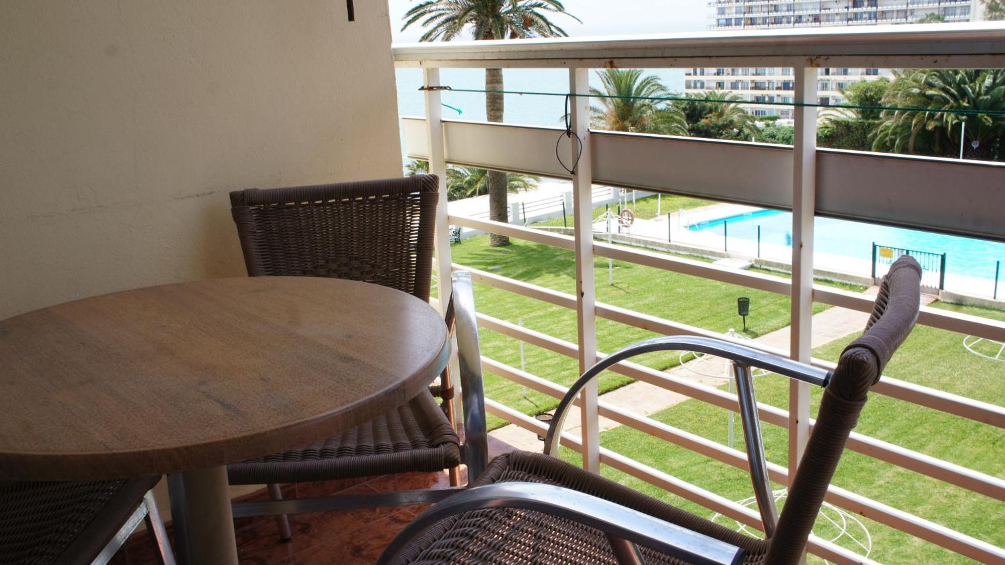טורמולינוס Apartamentos La Roca Rentals מראה חיצוני תמונה