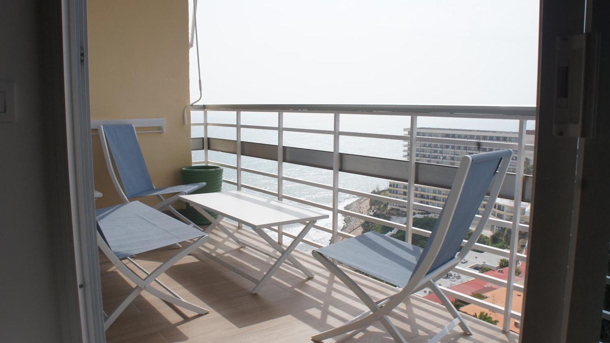 טורמולינוס Apartamentos La Roca Rentals מראה חיצוני תמונה